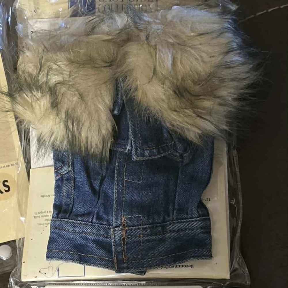 Stylish Denim Dog Jacket with Faux Fur Collar